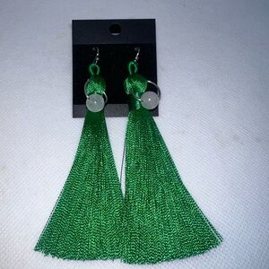 Elegant Green Tassel Earrings‎